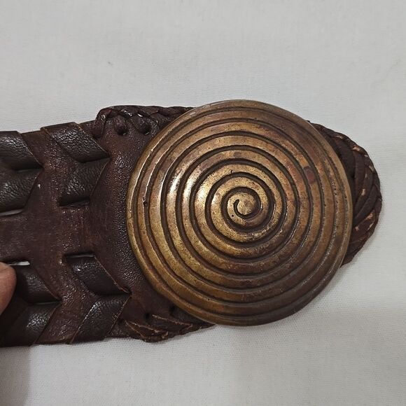 Brown Woven Leather Belt with Metal Buckle - Picture 5 of 7